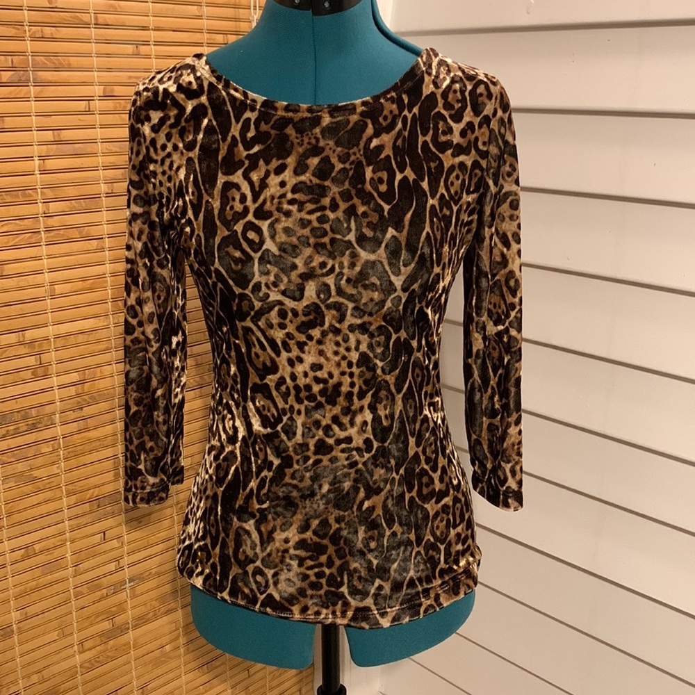 Boston Proper leopard print top XS